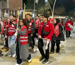 Tokat’ta, Cumhuriyet Bayramı “Fener Alayı” yürüyüşü