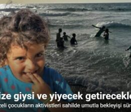 Gazzeli çocukların insani yardım getirecek aktivistleri sahilde umutla bekleyişi sürüyor