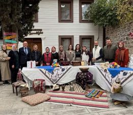 Niksarlı hanımlar’dan “Lalek (Leylek) Giliği” yapımı