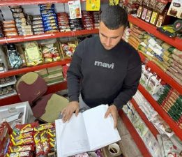 “Kimse bilmesin, Allah bilsin” diyerek 150 bin liralık veresiye defterini kapattı