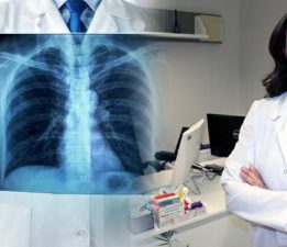 Dr. Büşra Yayla Yerlikaya, “Basit gibi görünen semptomlar, kanserin habercisi olabilir”
