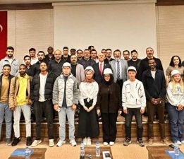 TOGÜ’de “Mühendislik ve Mimarlık” öğrencileri ilk baretini aldı