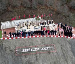 Tokat’ta 16 yıl önceki terör saldırısında şehit olan 7 asker anıldı