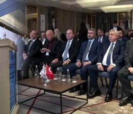 Pazar günleri market zincirlerinin kapalı olması masaya yatırıldı