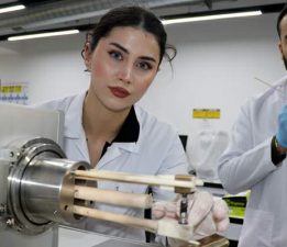 Matrix filminden esinlenip vücuttaki atık ısıyı elektriğe dönüştürdüler