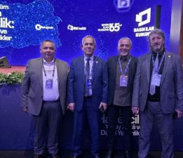Habercilikte “Yapay Zekâ ve Dijital Yenilikler” zirvesi başladı