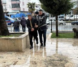 Tokat’ta kaçak göçmen taşıyan sürücüler tutuklandı