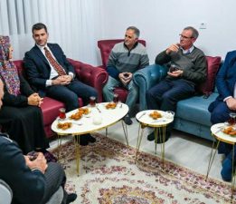 Dayanışma ile yeniden kurulan yuvada ilk iftar