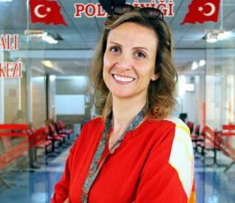 Doç. Dr. Karaca, “Elektronik sigaradan uzak durulmalı”