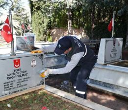 Tokat Belediyesi’nden bayram öncesi mezarlıklarda kapsamlı temizlik
