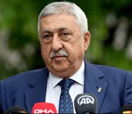 Palandöken, “Ekim alanları beton yığınları ile doldu”