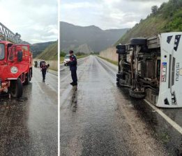 Tokat’ta cenaze dönüşü minibüs devrildi: 4 yaralı