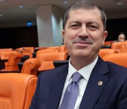 Mustafa Arslan, “Bayramlar gönül köprülerini güçlendirir”