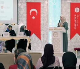 “Bir Yetime Aile Olmak” panelinde “Koruyucu Ailelik” her açıdan anlatıldı