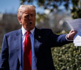 Trump: “İran’ı çok sert bir şekilde vuracağız sıra bizde”