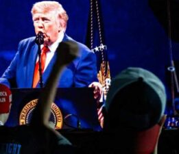 Trump: “ABD, 250 yıldır tüm uluslar için umut ve ihtişamın simgesi olmuştur”