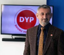 İlkay Şimşek: “İzmir’de Burhan Özfatura’nın mirası tükendi”
