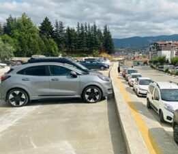 Üniversite Hastanesi’nin ‘Yeni Açık Otopark’ı hizmete girdi