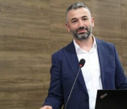 Tokat’ta ‘Çocuk Ortopedisi’nin önemli isimleri bir araya geldi