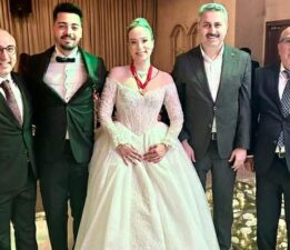 Beken ve Uzunbacak Aileleri’nin mutlu günü