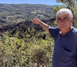 “Dilim Kayalar” farklı renklerdeki sıra dışı manzarasıyla görenleri mest ediyor