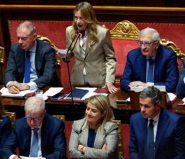 Meloni: “ABD-Rusya dizel anlaşması Moskova’ya savaşı finanse etmek için yeni gelir sağlıyor”