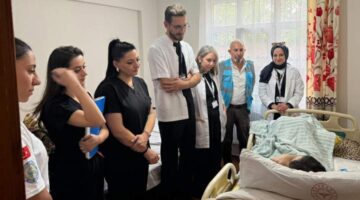 Öğrenciler evde bakım hizmetlerine destek veriyor