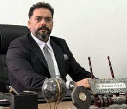 Doç. Dr. Yüksel: “Dünyadaki her dört işten biri üretken yapay zekadan etkilenecek”