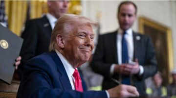Trump: “Grönland’da büyük çaplı petrol, doğal gaz ve maden arama çalışmaları başlayacak”