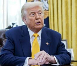 Trump, İran savaşını “askeri tatbikat” olarak niteledi